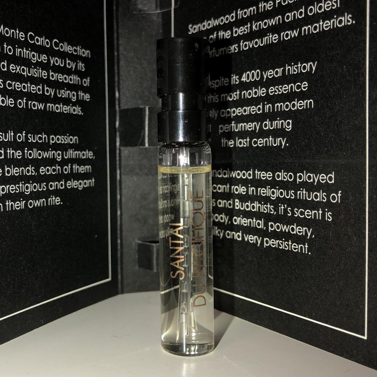 Perris Monte Carlo Santal du Pacifique 2.0ml 0.06 us fl. oz. officiel parfumeprøve, Perris Monte Carlo Santal du Pacifique 2.0ml 0.06 us fl. oz. официална парфюмна проба, Perris Monte Carlo Santal du Pacifique 2.0ml 0.06 us fl. oz. hivatalos parfüm minta, Perris Monte Carlo Santal du Pacifique 2.0ml 0.06 us fl. oz. amostra oficial de perfume, Perris Monte Carlo Santal du Pacifique 2.0ml 0.06 us fl. oz. 官方香水样品